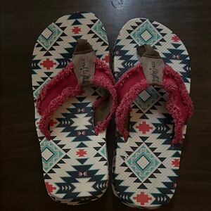 Aztec Patterned Pink Sandals